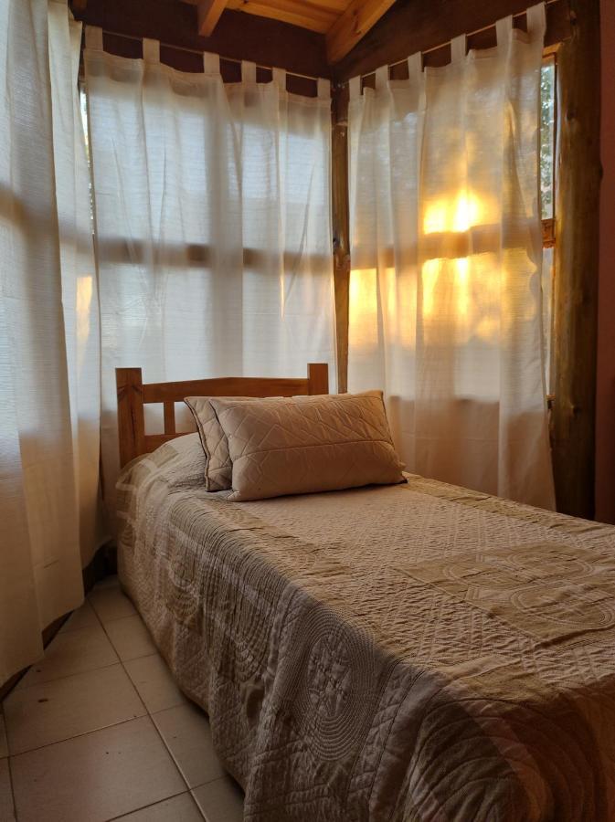 Puelches Hotel Juanita מראה חיצוני תמונה
