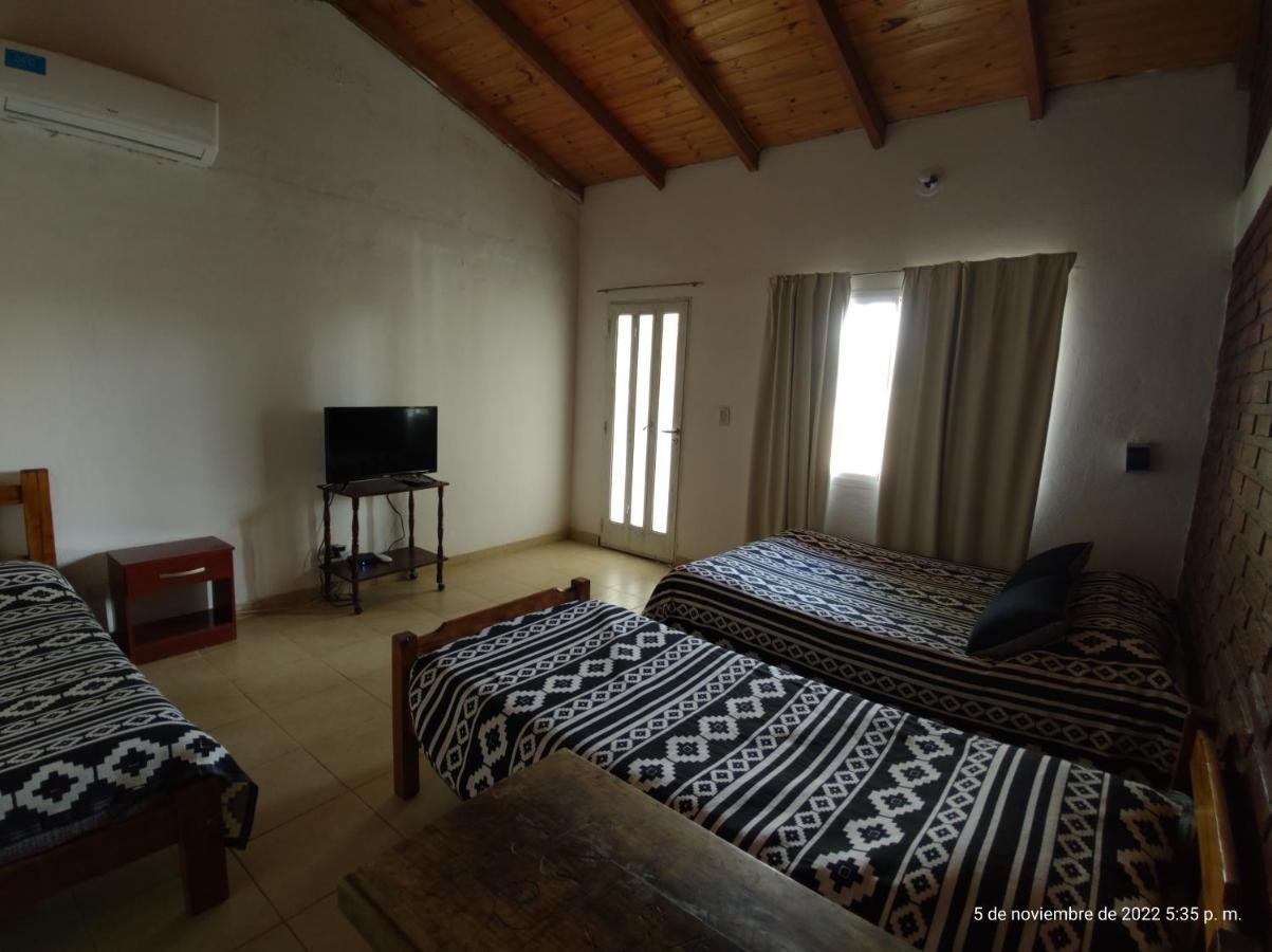 Puelches Hotel Juanita מראה חיצוני תמונה